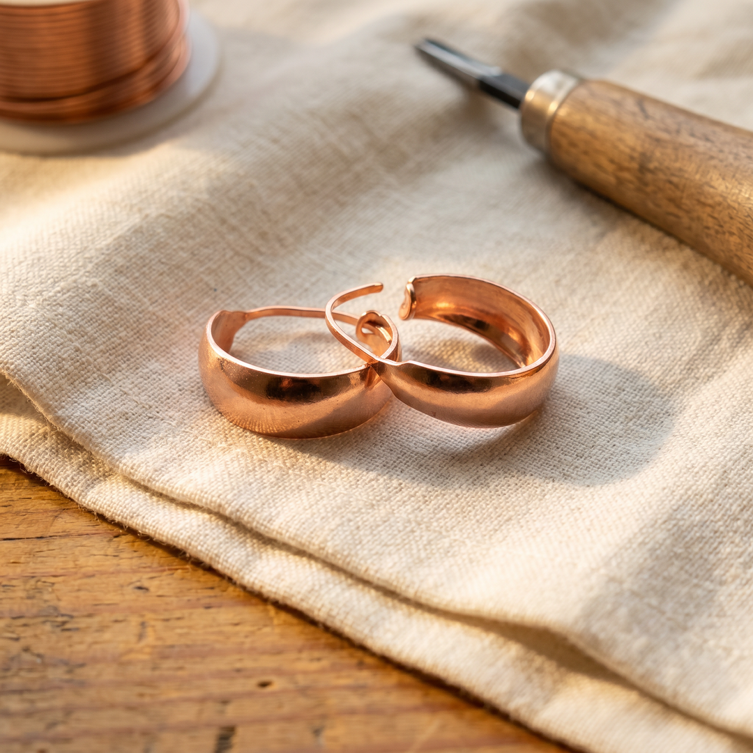 Boucles d'oreilles en cuivre de Velisse Paris